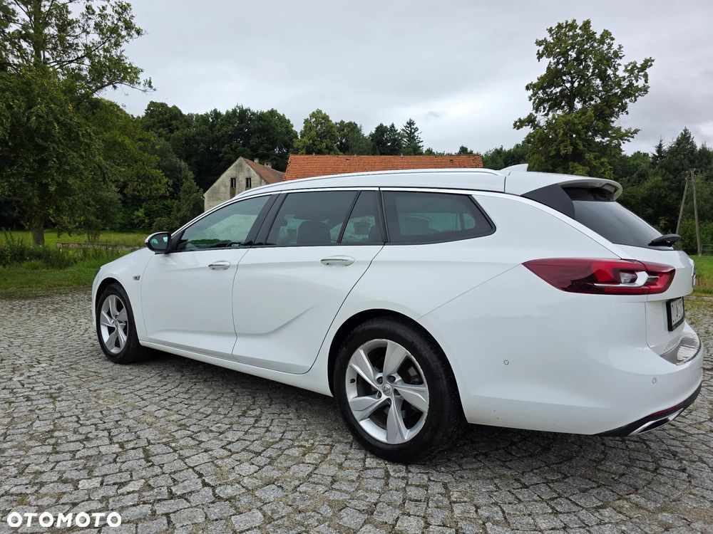 Opel Insignia 2.0 BiTurbo D 4x4 Automatik Exclusive - 11