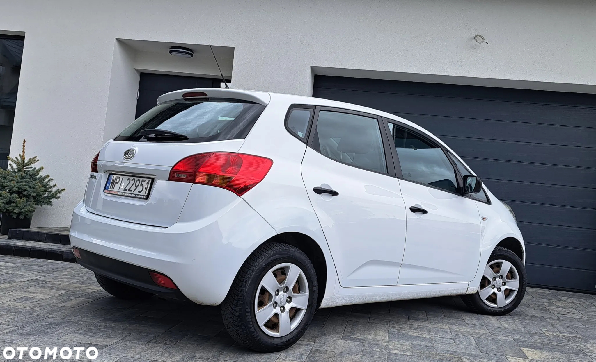 Kia Venga - 6