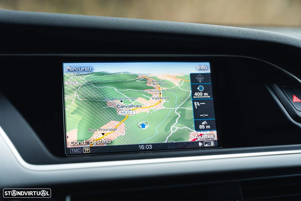 Audi A4 2.0 TDI DPF S line Sport Pack - 34