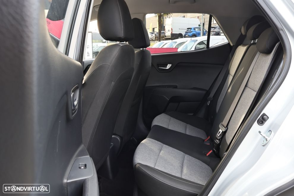 Kia Stonic 1.2 MPi Dynamic - 16