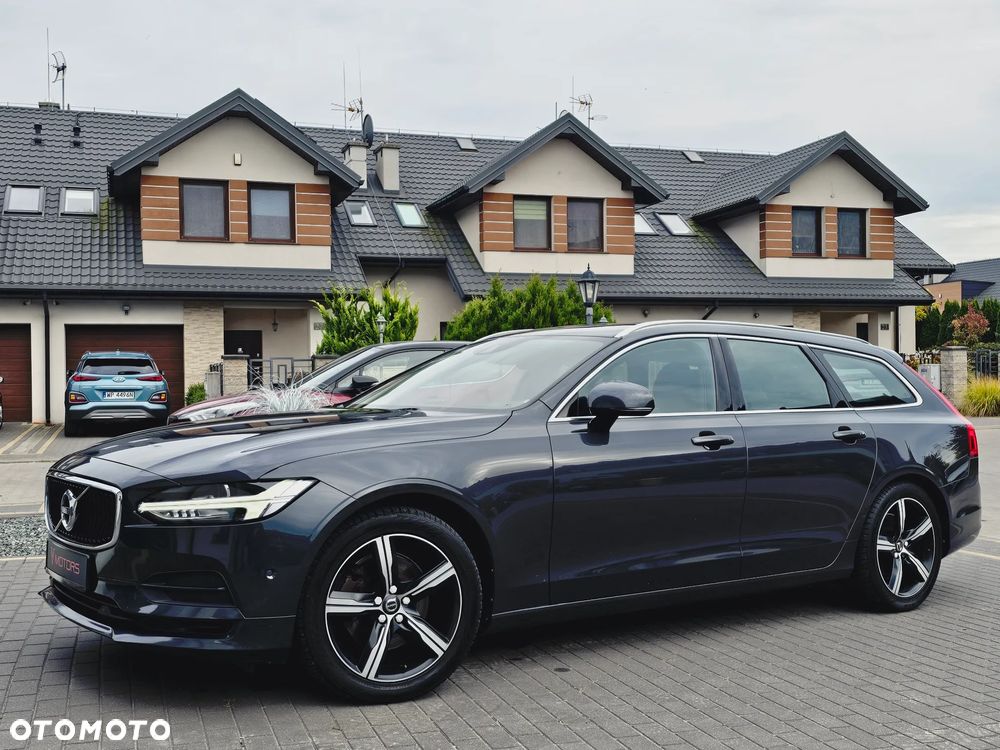 Volvo V90 D3 Momentum Pro - 8