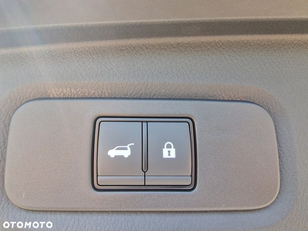 Nissan Qashqai ver-1-3-dig--t-mhev-teknaplus-xtronic - 11