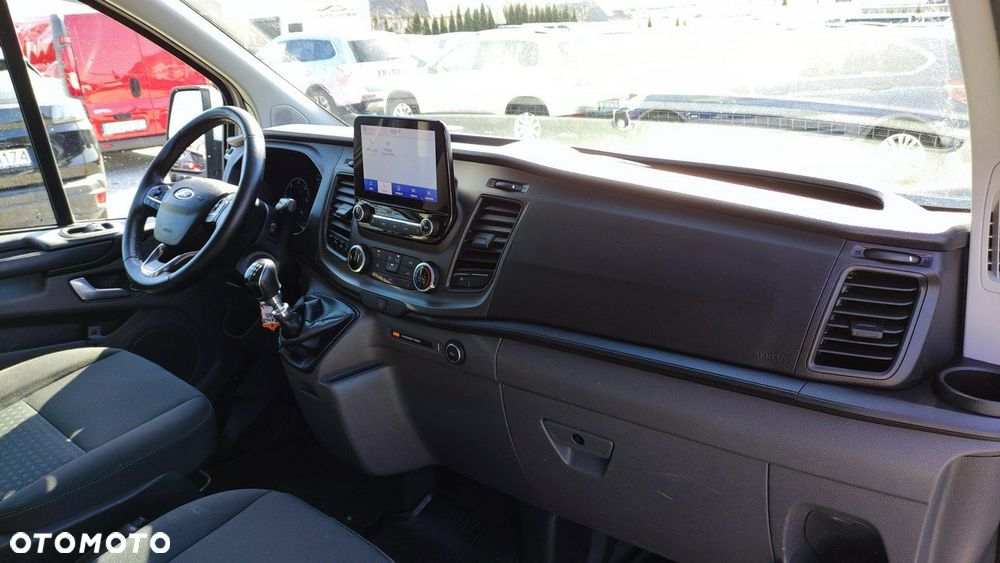 Ford Transit Custom - 27