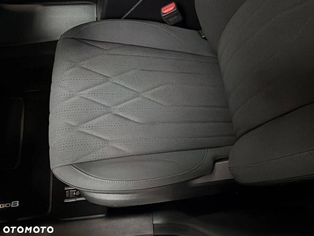 Chery Tiggo 8 1.5 T-GDI Super Hybrid Prestige DCT - 17