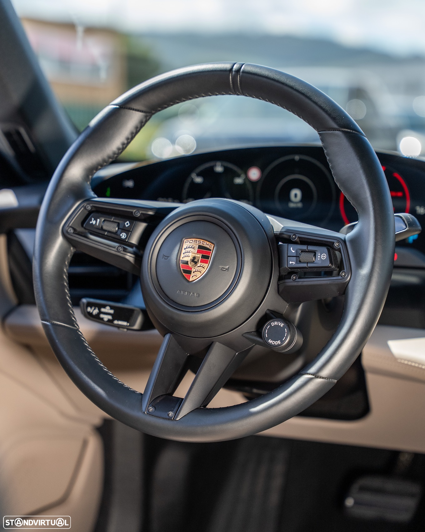 Porsche Taycan 4S - 19