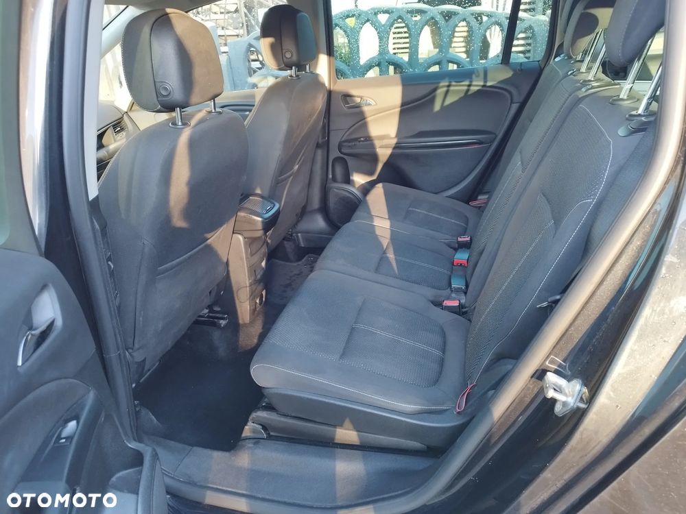 Opel Zafira 1.6 CDTI Cosmo - 9