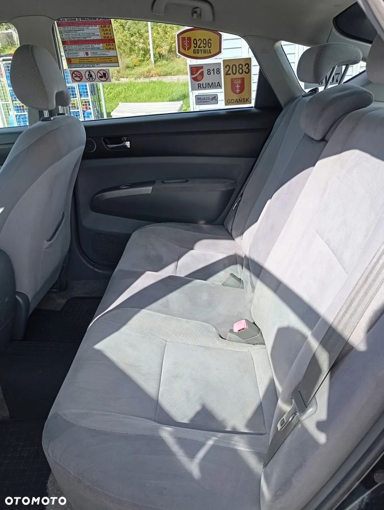 Toyota Prius 1.5 VVT-i Sol (nav) - 6