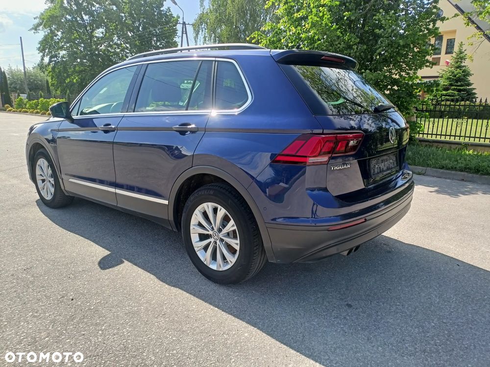 Volkswagen Tiguan - 22