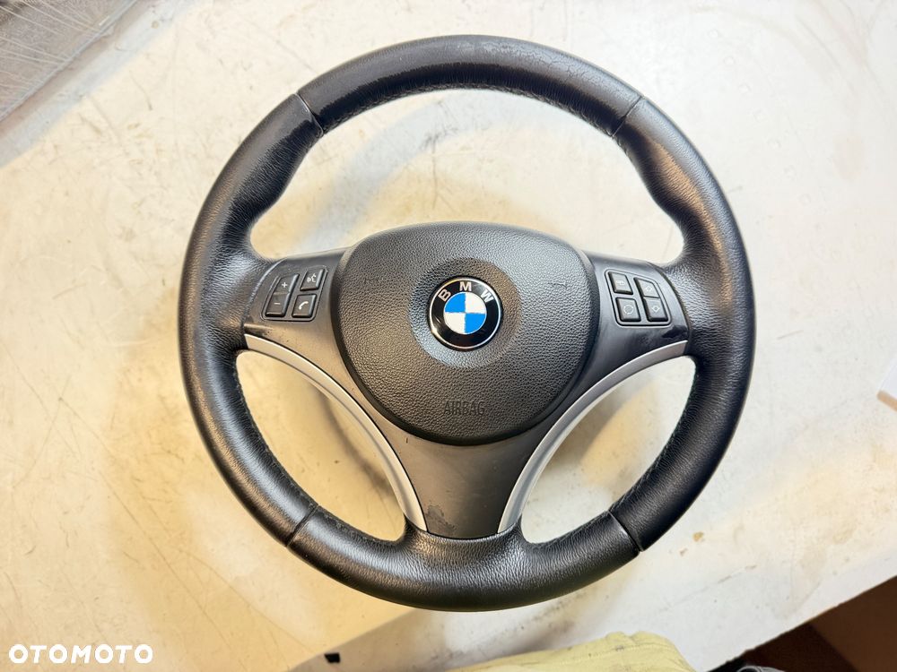 Kierownica sport sportowa e87 e90 e91 e92 e93 x1 e84 poduszka , komplet - 2