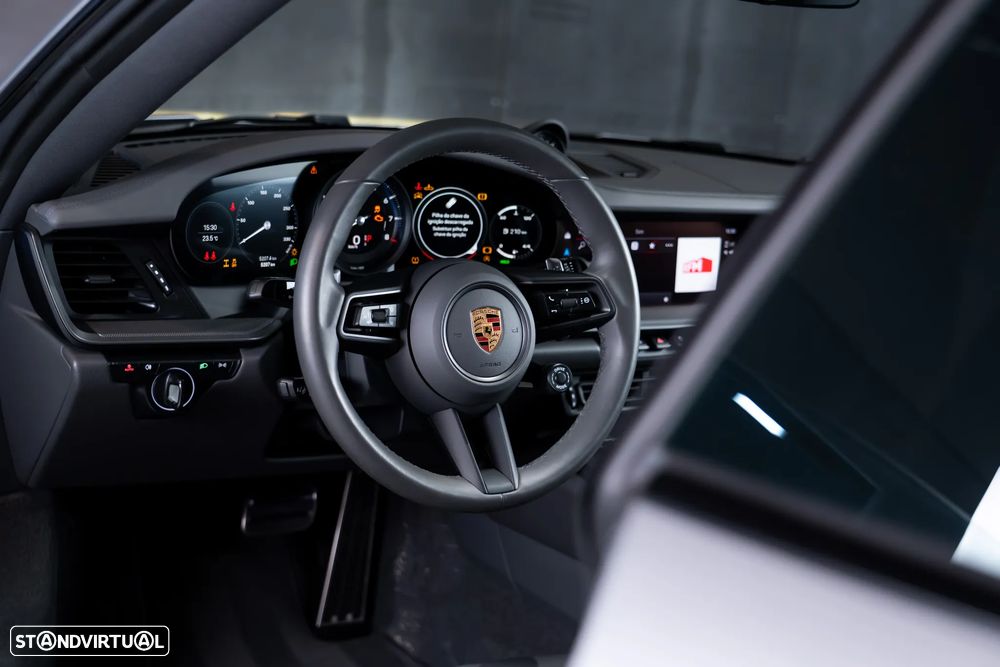 Porsche 911 (992) Carrera GTS PDK - 11