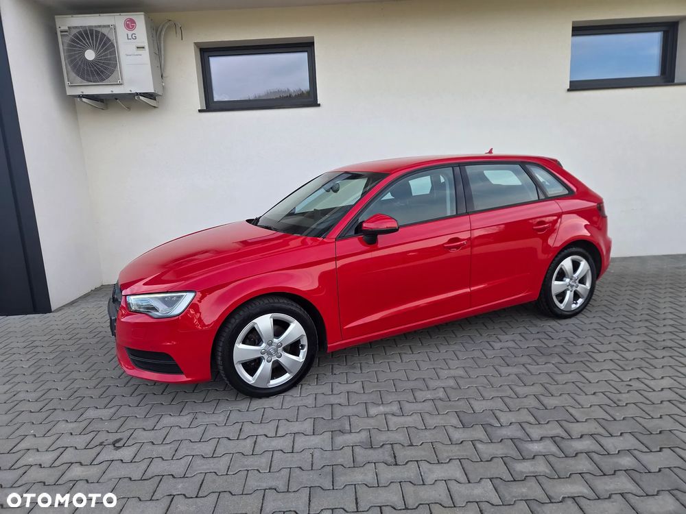 Audi A3 Sportback - 20