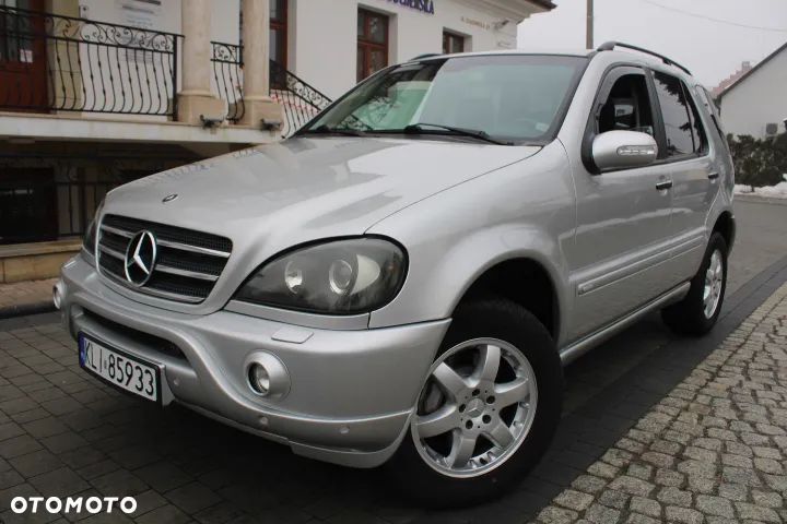 Mercedes-Benz ML 400 CDI Final Edition - 13