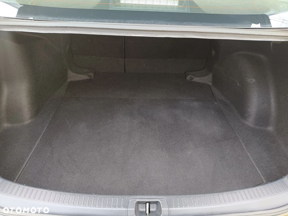 Toyota Corolla 1.6 Comfort - 26