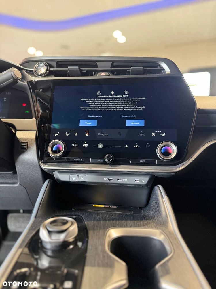 Lexus RZ 350e 77kWh Prestige - 9