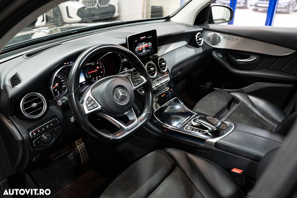 Mercedes-Benz GLC Coupe 250 d 4Matic 9G-TRONIC AMG Line - 6