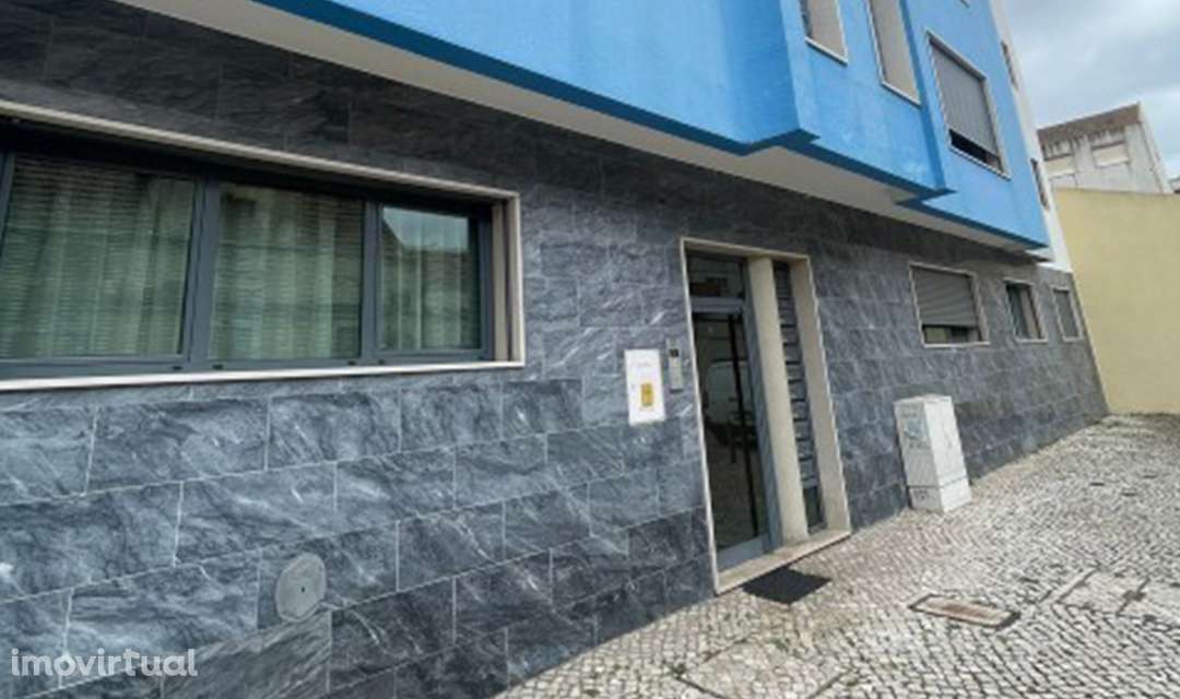 Garagen e estacionamento em Barreiro, Alto do Seixalinho - Grande imagem: 2/18