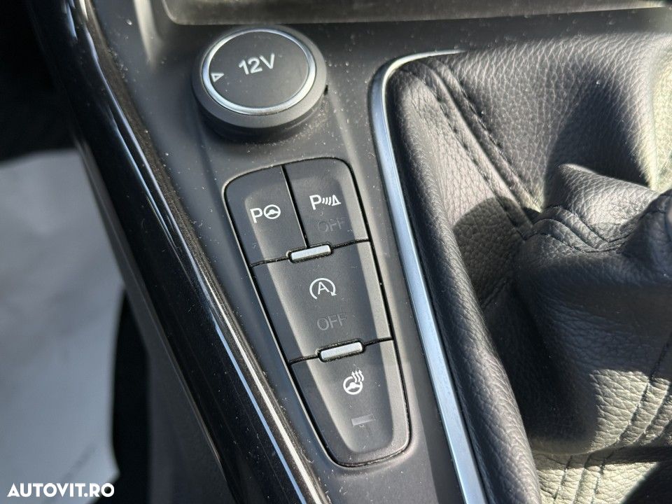 Ford Focus - 14