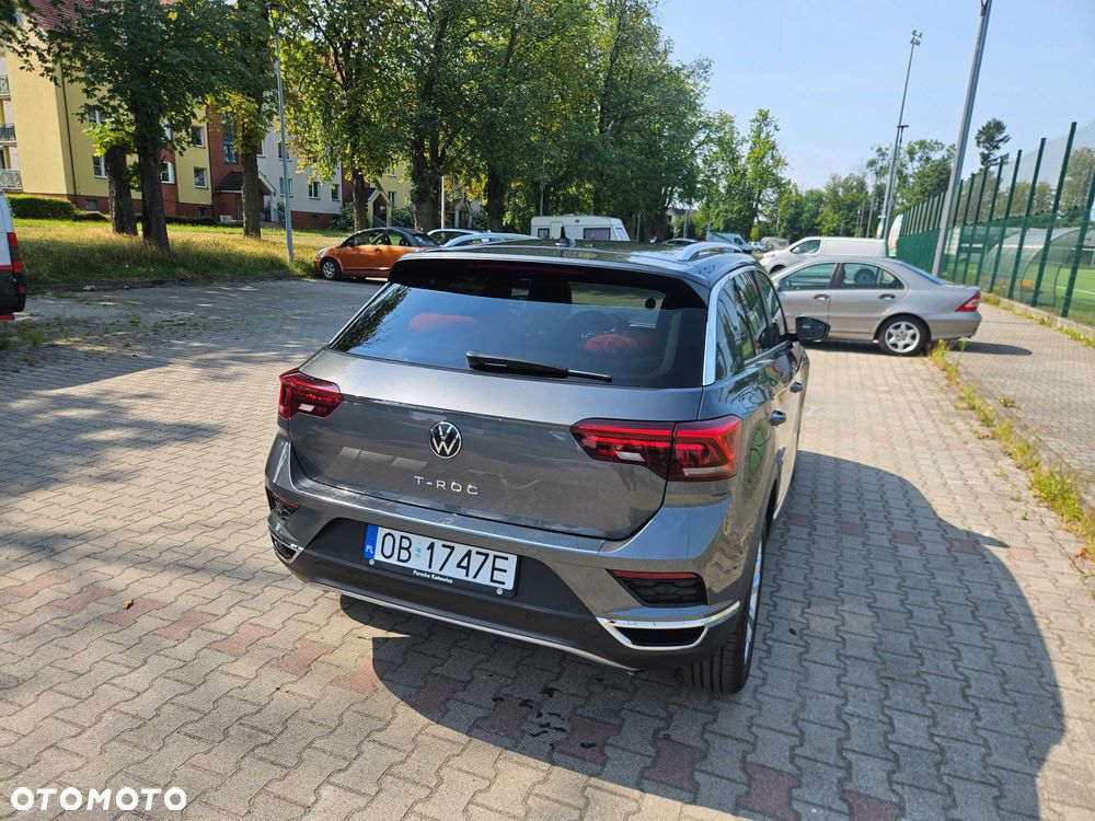Volkswagen T-Roc - 4