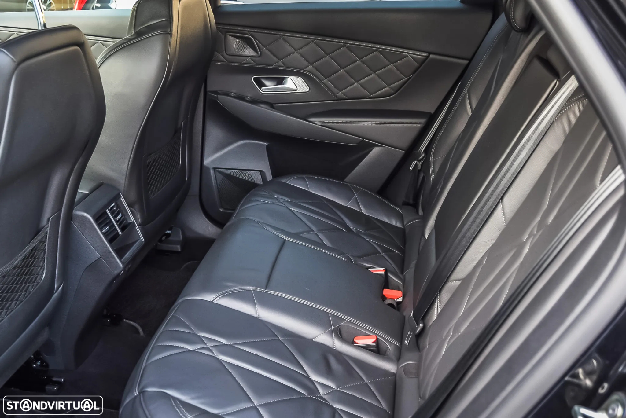 DS DS7 Crossback E-Tense SE Ligne Noire EAT8 - 27