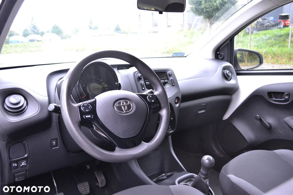 Toyota Aygo - 12