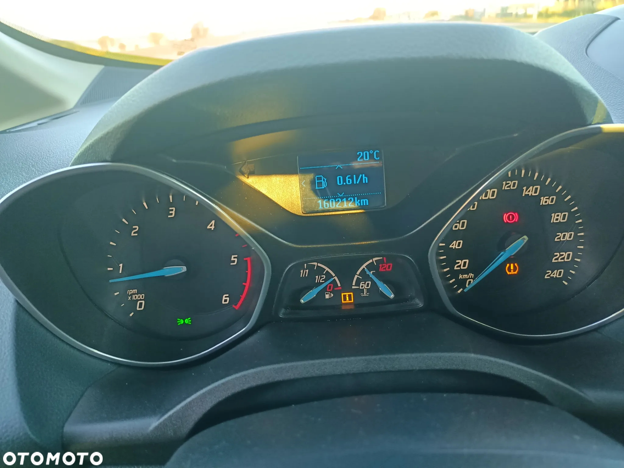 Ford C-MAX - 12