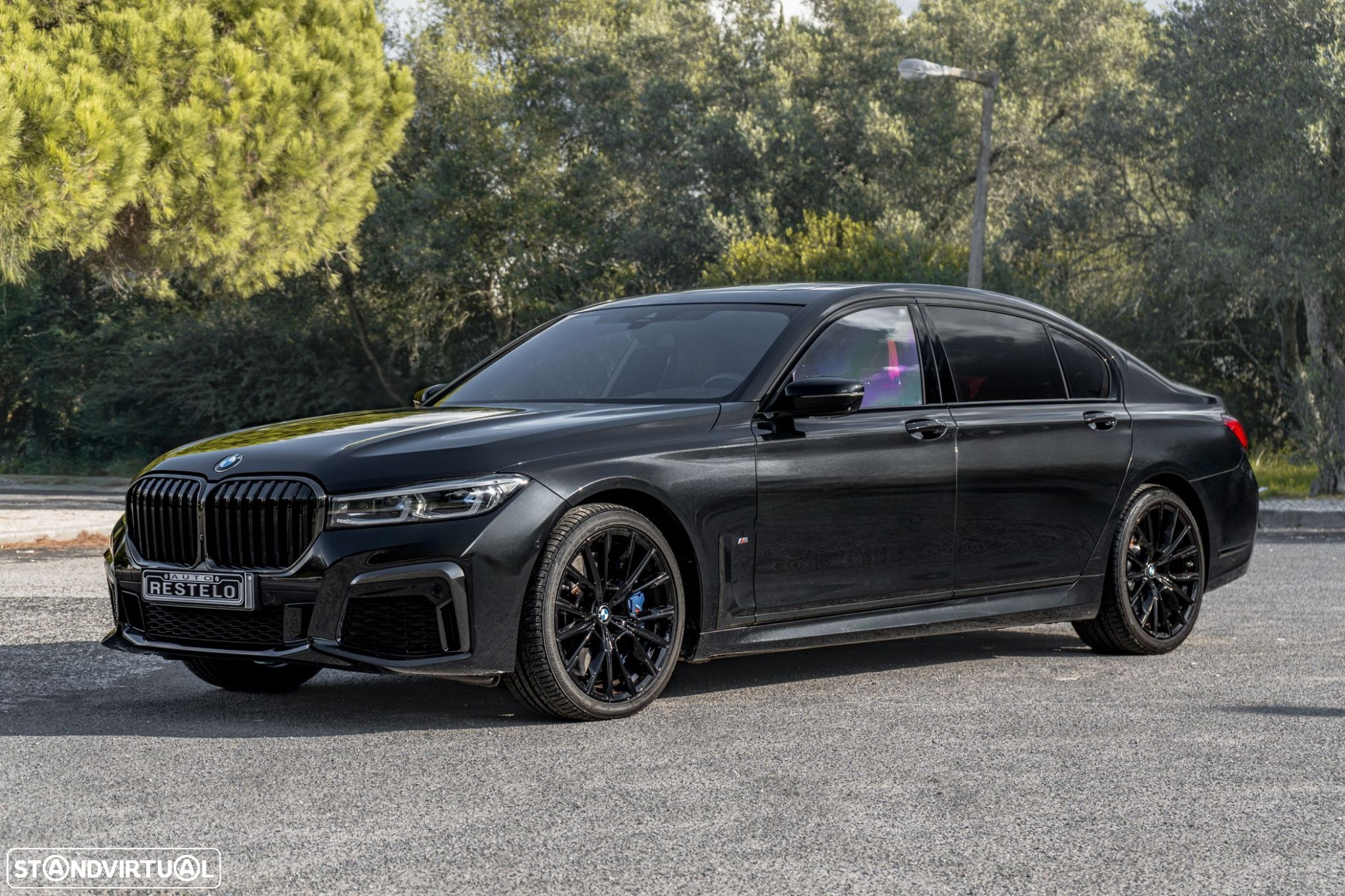 BMW 750 Li xDrive Pack M - 1