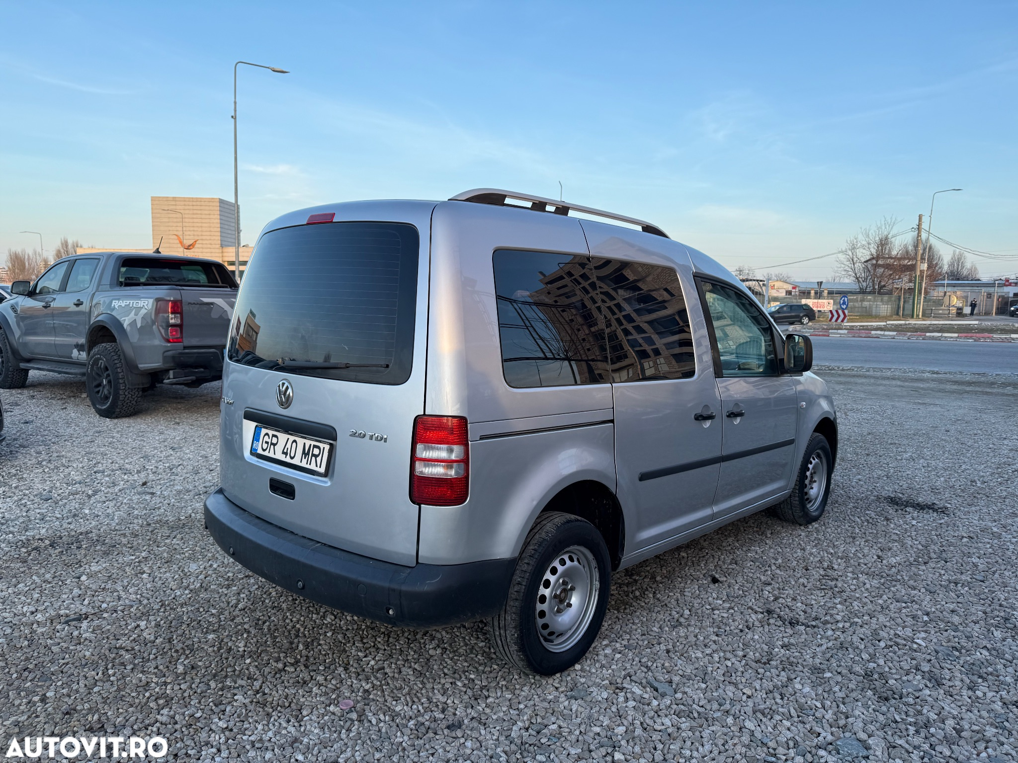 Volkswagen Caddy 2.0 TDI 4Motion Comfortline - 5