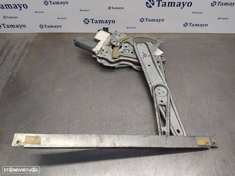 ELEVADOR DE VIDRO FRONTAL DIREITO TOYOTA COROLLA 2003 - 1
