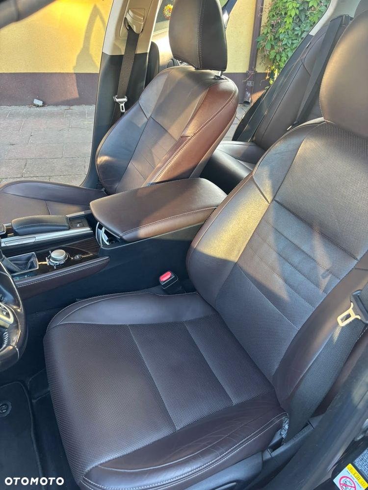 Lexus GS 200t / 300 Prestige - 13