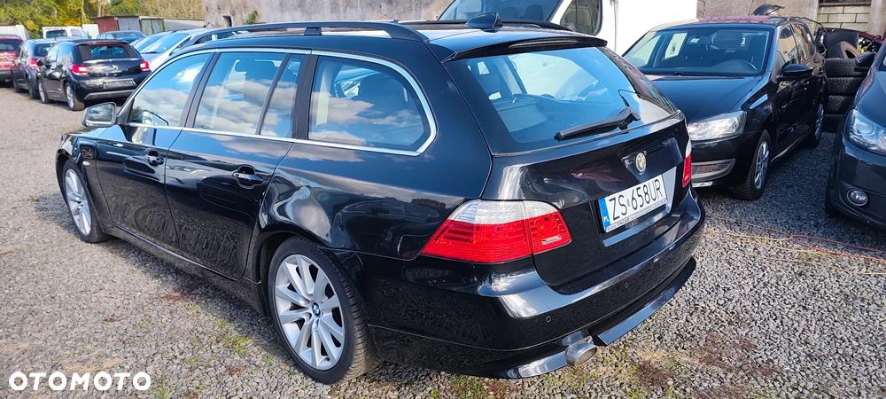 BMW Seria 5 520d Touring Edition Exclusive - 3