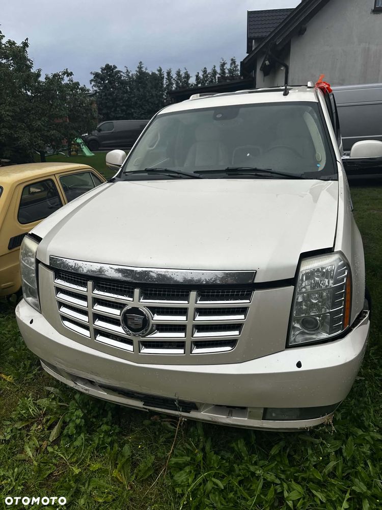 Cadillac Escalade 6.2 V8 Sport Luxury - 4