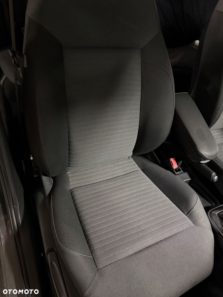 Volkswagen Polo - 17