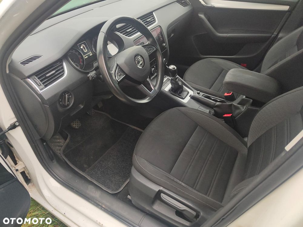 Skoda Octavia 2.0 TDI Style - 7
