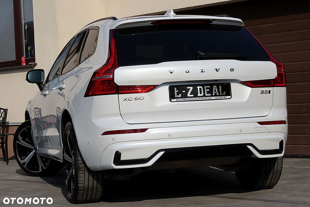 Volvo XC 60 B5 B AWD Ultimate Black Edition - 9
