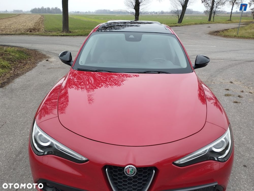 Alfa Romeo Stelvio 2.2 JTDM - 19