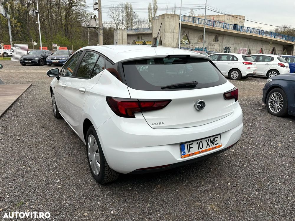 Opel Astra 1.6 CDTI ECOTEC ECOFlex Start/Stop Dynamic - 4