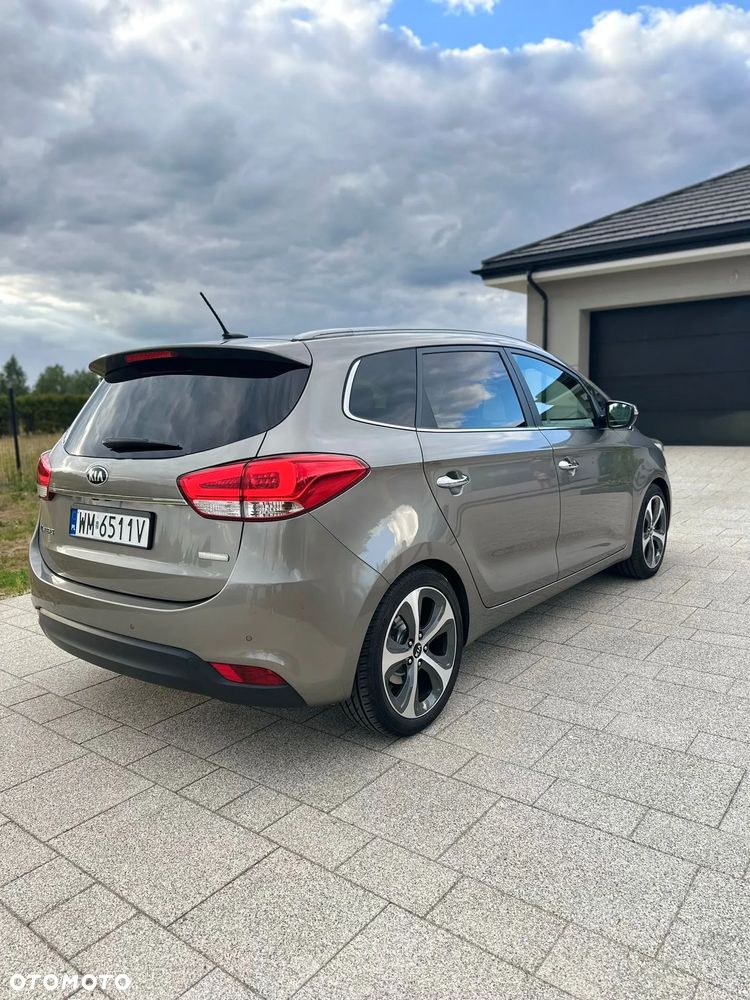 Kia Carens 2.0 GDI XL - 6