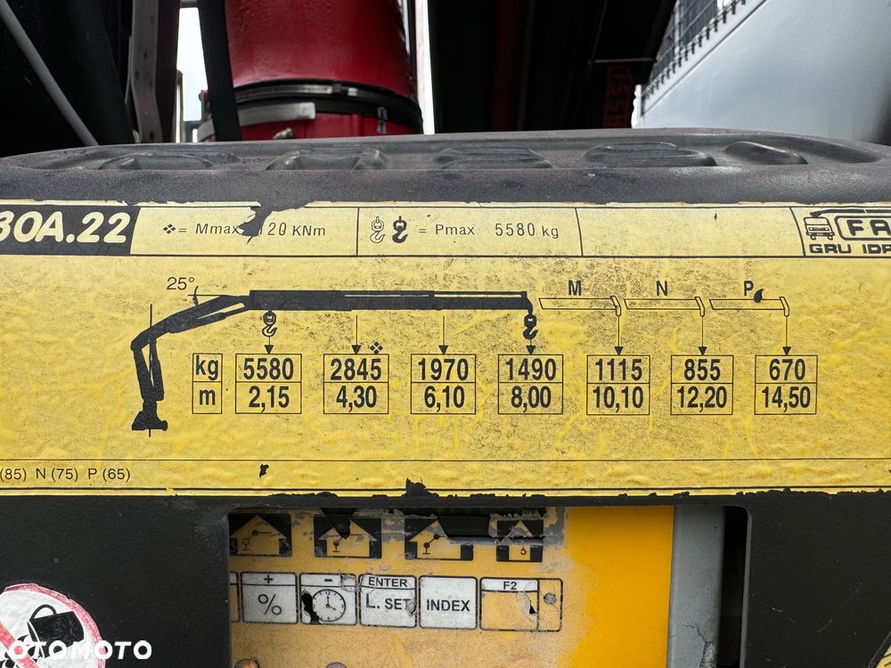 Mercedes-Benz MERCEDES AXOR 1829 / 4X2 / WYWROTKA + HDS FASSI F130 RADIO - 14