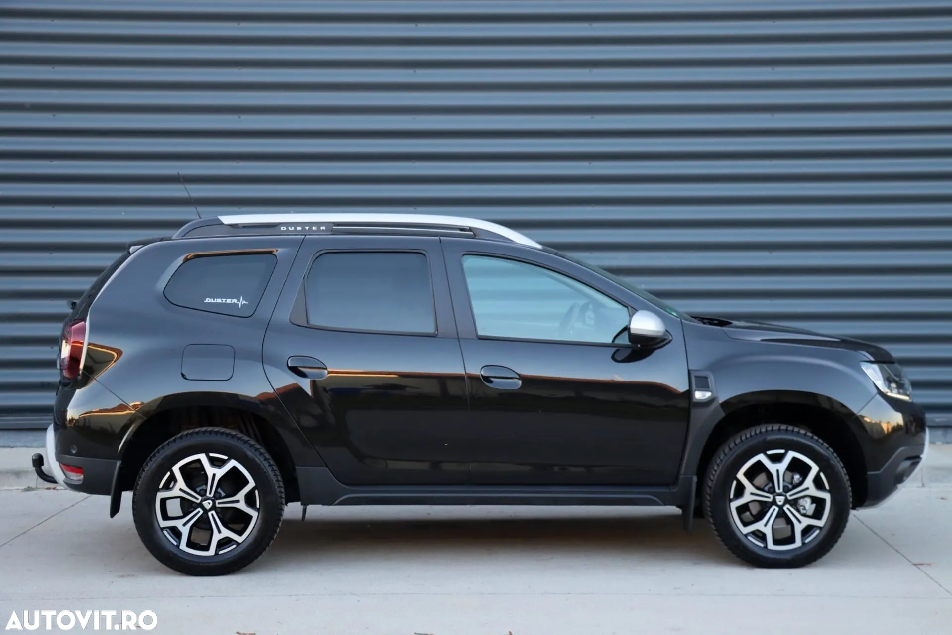 Dacia Duster TCe 150 GPF Prestige jante 17" - 4