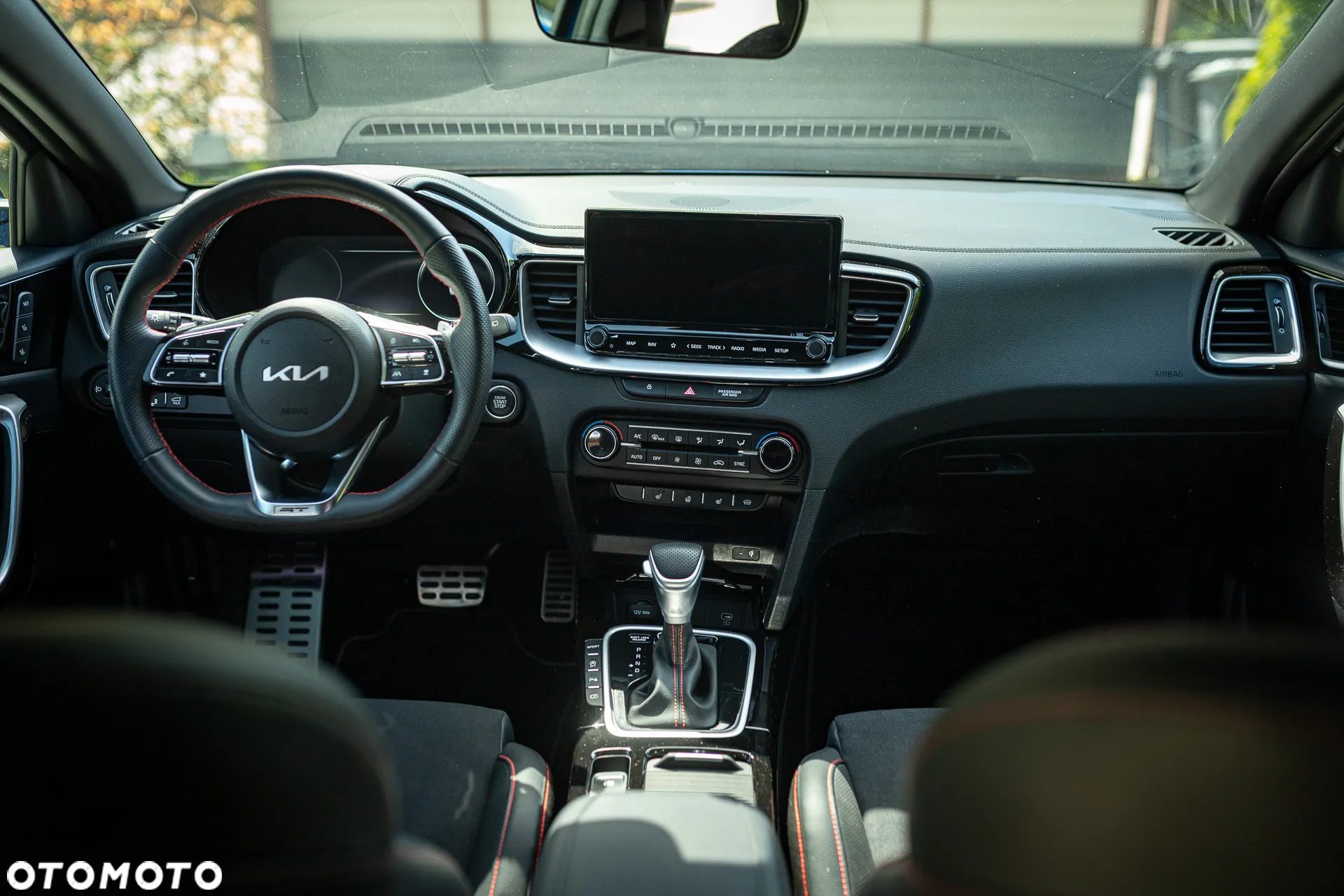 Kia ProCeed 1.6 T-GDI GT DCT - 32