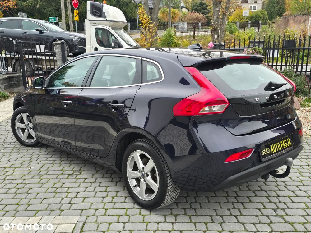 Volvo V40 D2 Summum - 14