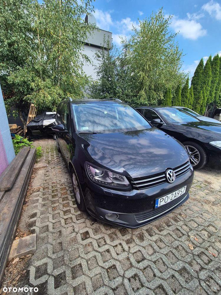 Volkswagen Touran 2.0 TDI DPF Highline - 2