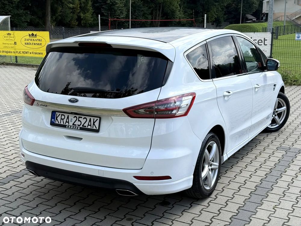 Ford S-Max 2.0 TDCi Titanium PowerShift - 2