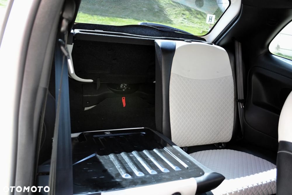 Fiat 500 1.0 Hybrid Launch Edition - 15