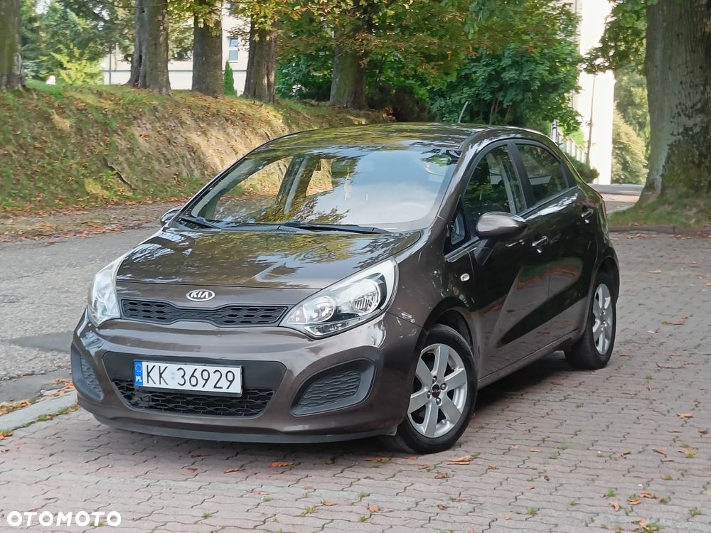 Kia Rio 1.2 M - 15