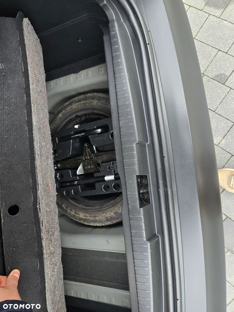 Renault Captur ENERGY TCe 120 EDC Luxe - 14