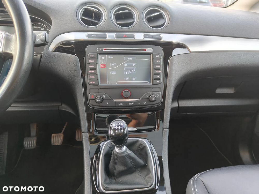 Ford S-Max - 20