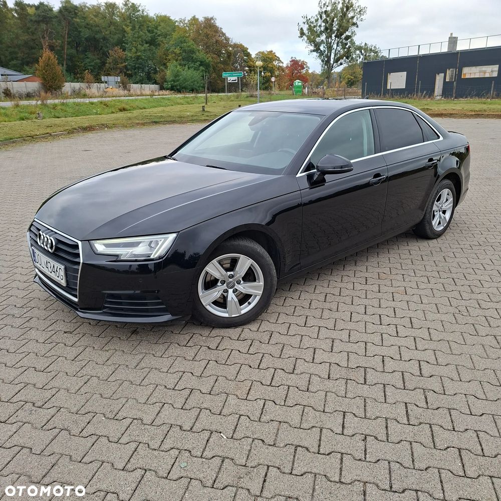 Audi A4 Limousine - 19
