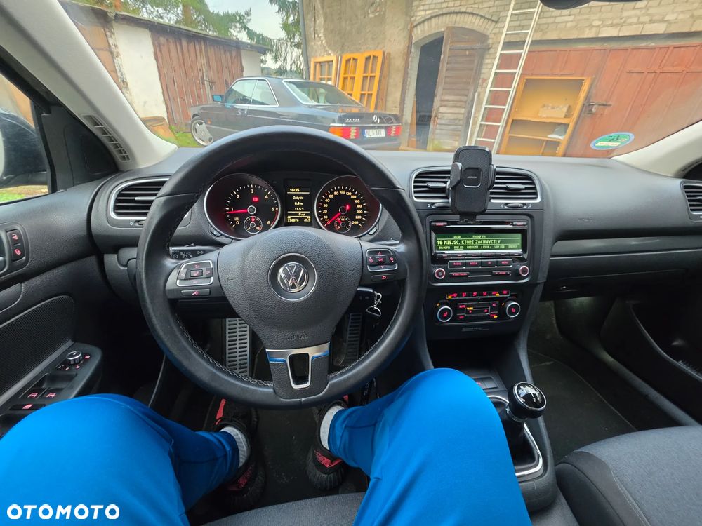 Volkswagen Golf 1.6 TDI DPF BlueMotion Technology Style - 8