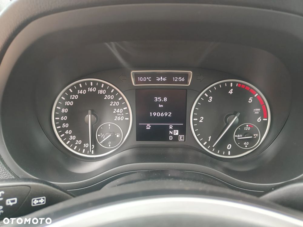 Mercedes-Benz Klasa B 200 CDI (BlueEFFICIENCY) 7G-DCT - 19
